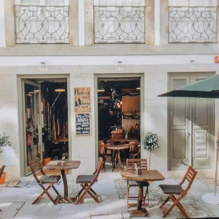 Downtown Rua Flores Apartment