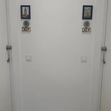 Downtown Rua Flores Apartment *